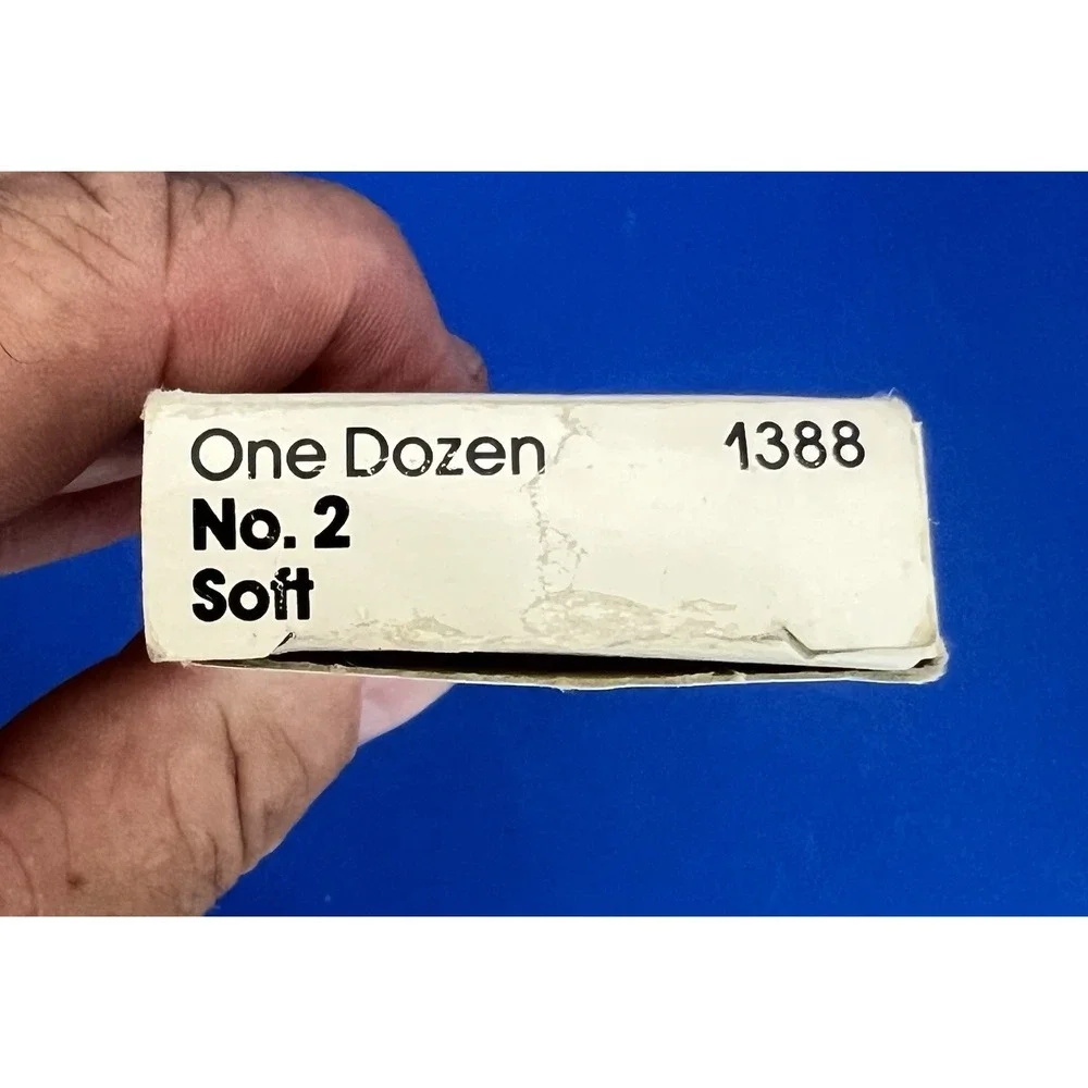 Vintage Dixon Ticonderoga No. 2 Soft 1388 Box Of 12‎ Pencils Unsharpened